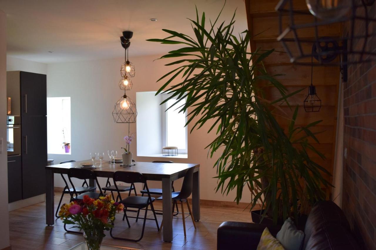 Gite 5 pers avec 2h espace bien-être privatisé inclus dans le prix de la nuit 80m2 de détente Équilly Exterior foto