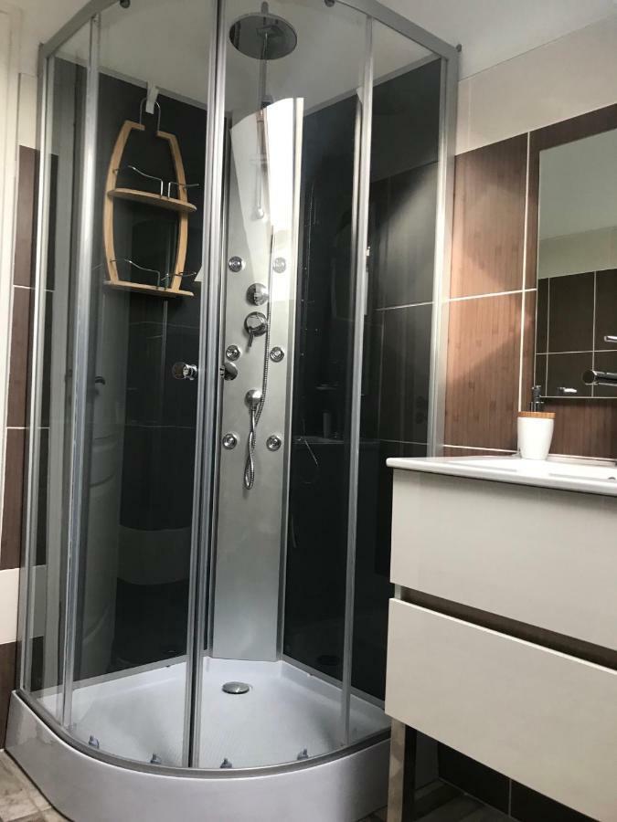 Gite 5 pers avec 2h espace bien-être privatisé inclus dans le prix de la nuit 80m2 de détente Équilly Exterior foto